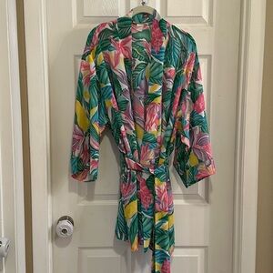 Vintage Morgan Taylor Fantasies Robe, Appears to be size S-M